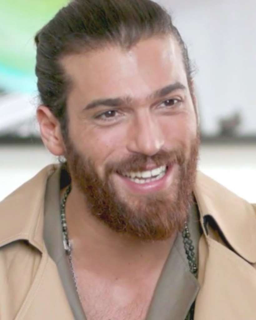 Can Yaman : biographie, carrière et ascension vers la gloire 1 Can Yaman