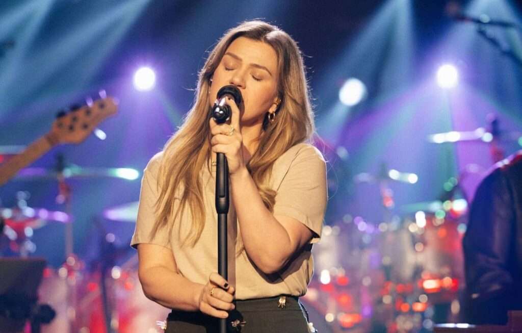 Kelly Clarkson